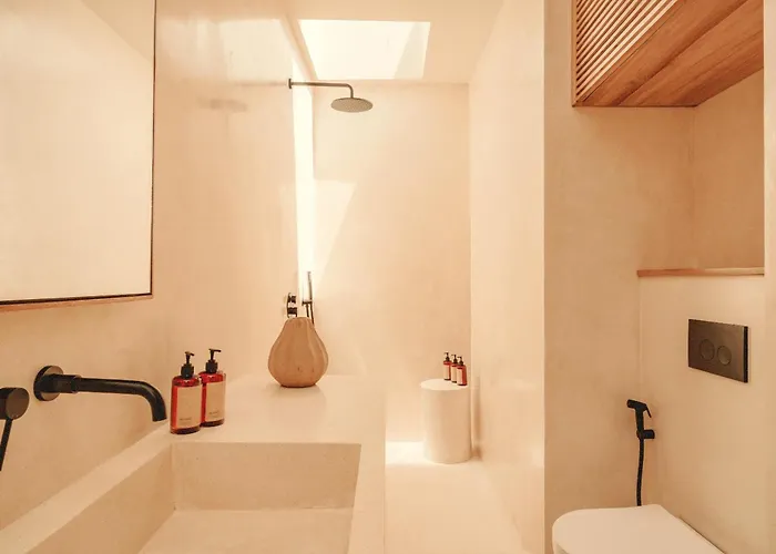 Nori Boutique - Rated Villa