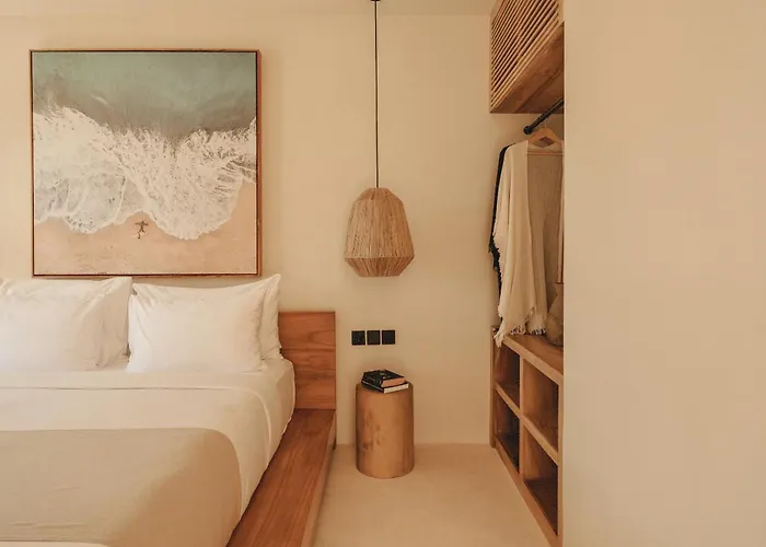 Nori Boutique - Rated Villa