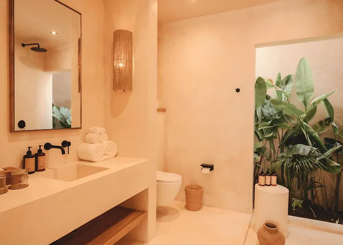 Nori Boutique - Rated Villa *