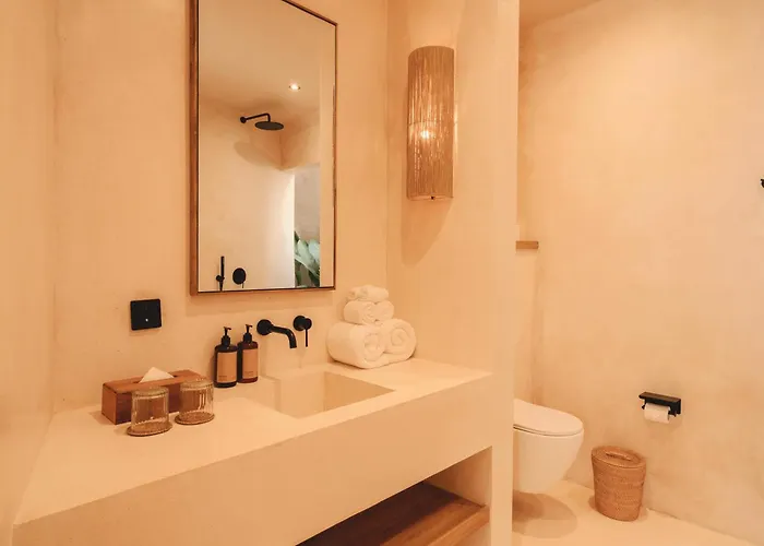 Nori Boutique - Rated Villa *