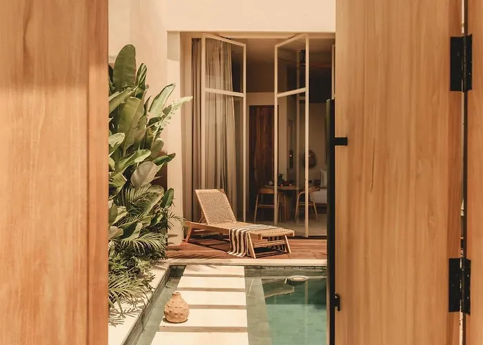 Nori Boutique - Rated * Uluwatu